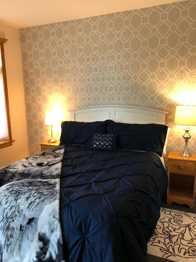 Rock Hill Bed & Breakfast Sharbot Lake Bagian luar foto