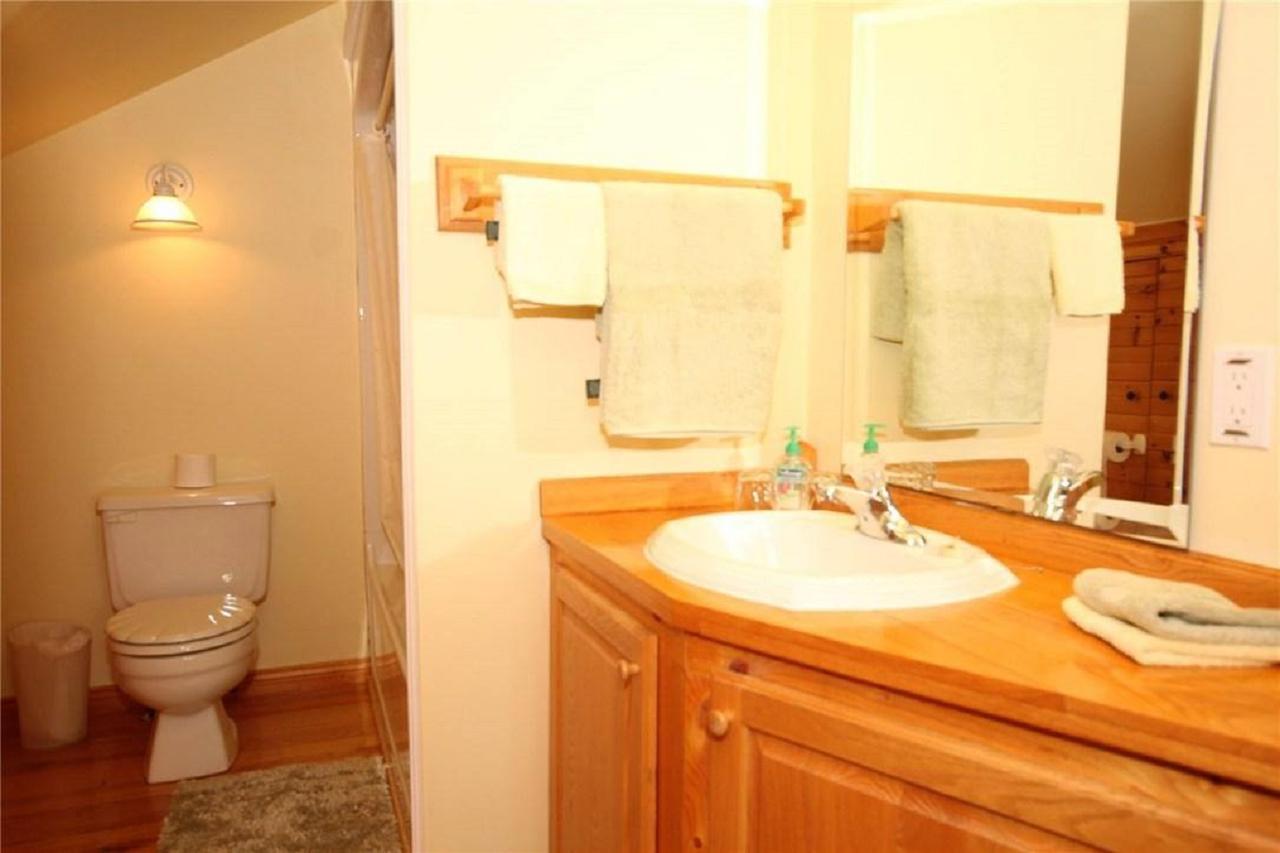 Rock Hill Bed & Breakfast Sharbot Lake Bagian luar foto