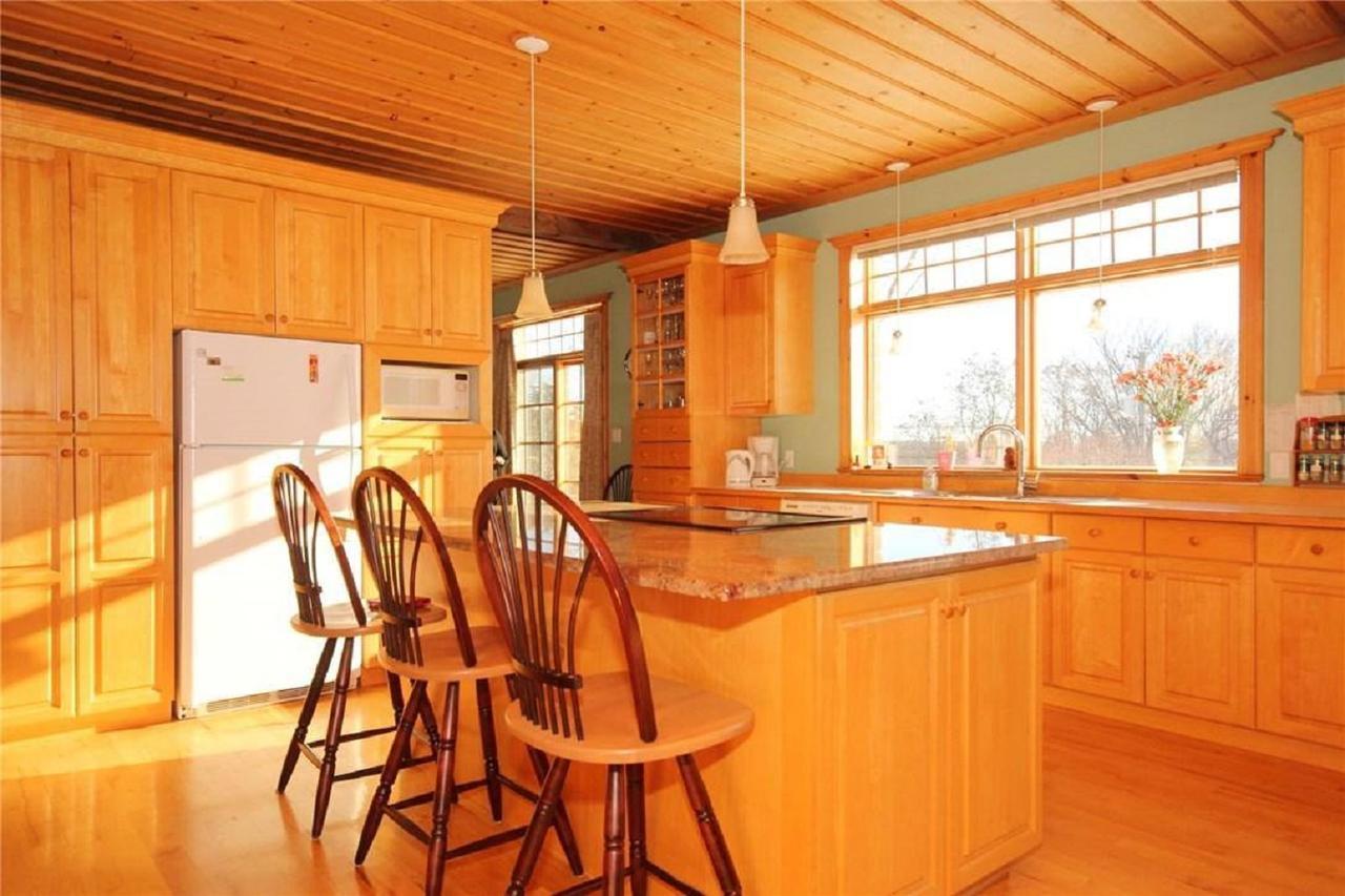 Rock Hill Bed & Breakfast Sharbot Lake Bagian luar foto