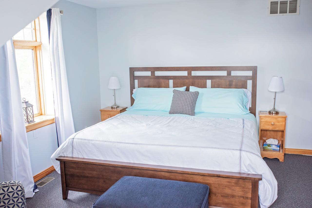 Rock Hill Bed & Breakfast Sharbot Lake Bagian luar foto