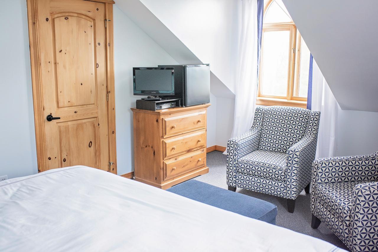 Rock Hill Bed & Breakfast Sharbot Lake Bagian luar foto